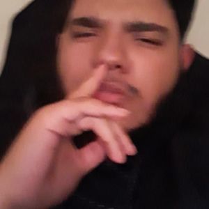 Meet your Posher, Tomas